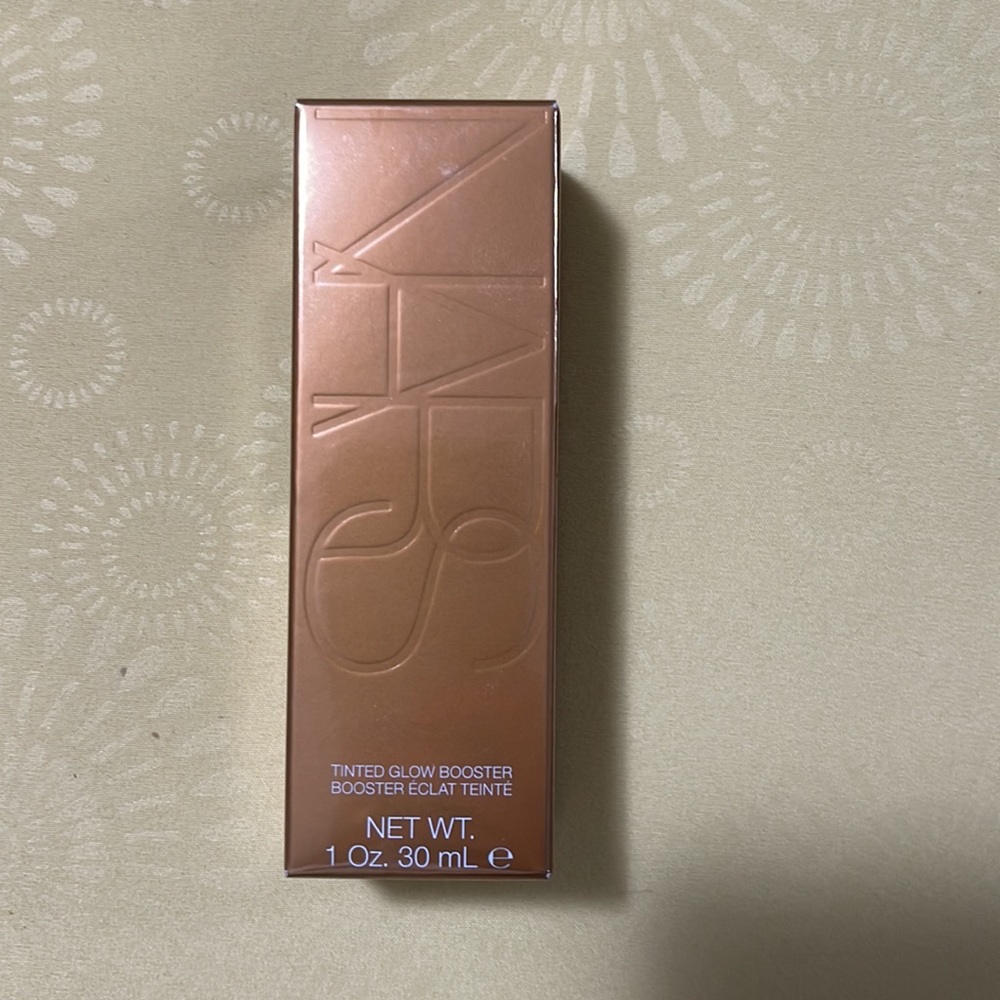 NARS - Tinted Glow Booster - Light Kalvoya - Picture 2 of 3